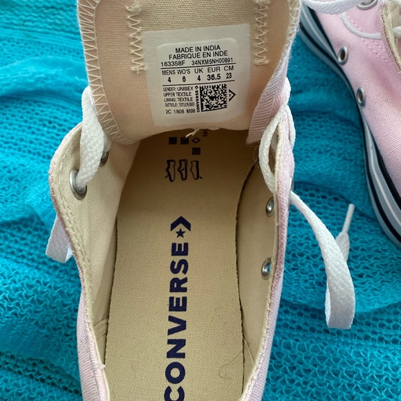 converse - Picture 4 of 4